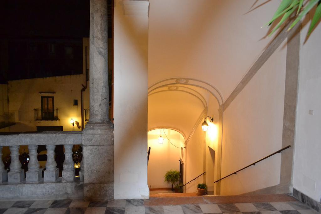 B&B Palazzo Corvino Palerme Extérieur photo